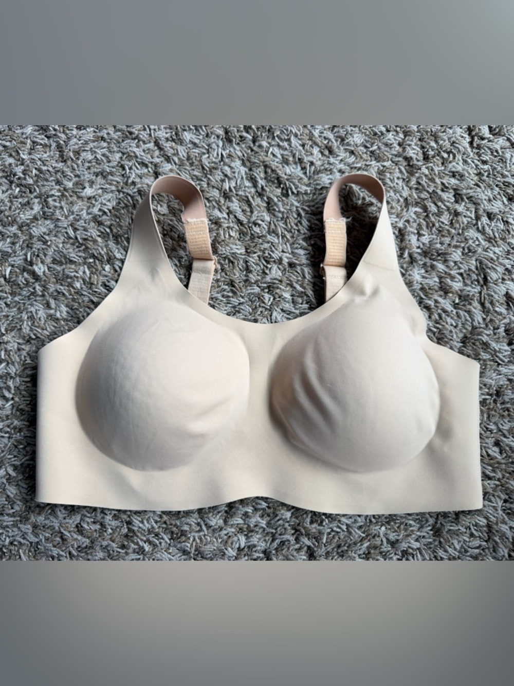 Knix tan nude Revolution scoop seamless pull on bra Women’s sz L